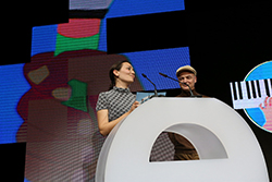 Gala dels Premis Enderrock 2023 <p>Clara Viñals (Renalo & Clara) i Marc Parrot</p><p><br></p><p>F. Carles Rodríguez<br></p>